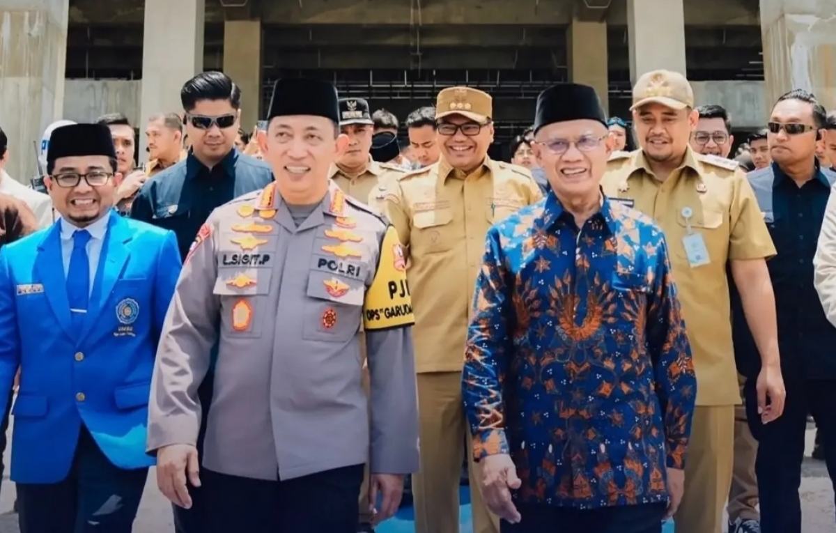 Kapolri Listyo Sigit Hadiri PKKMB UMSU 2026 di Medan